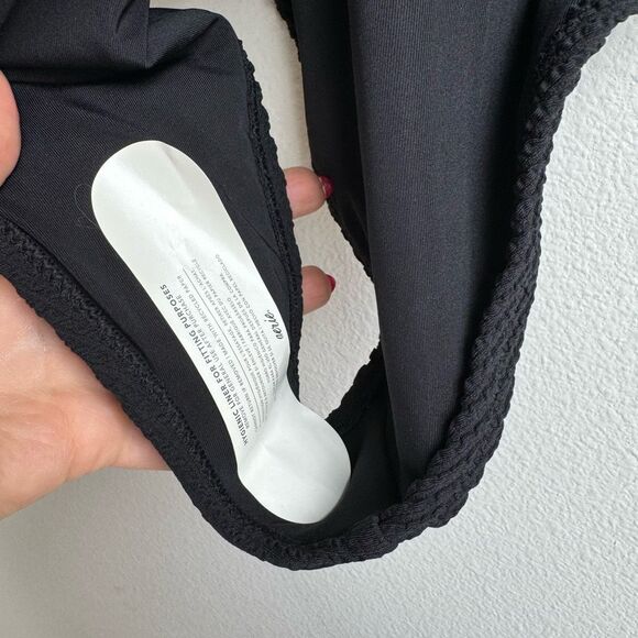 NWT Aerie Size Large Crinkle Cheeky Coverage One Piece Swimsuit Black Scoop Back - Picture 5 of 7